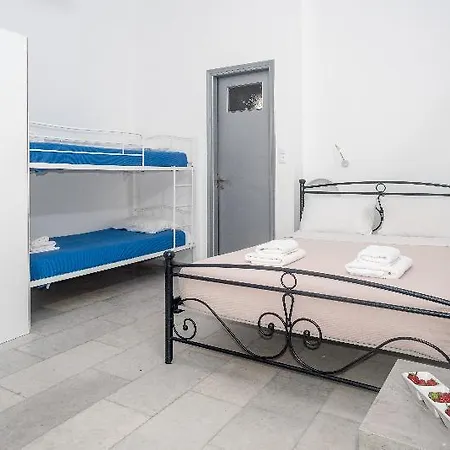 Depis 3* Naxos City