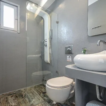 Depis Hotel Naxos City